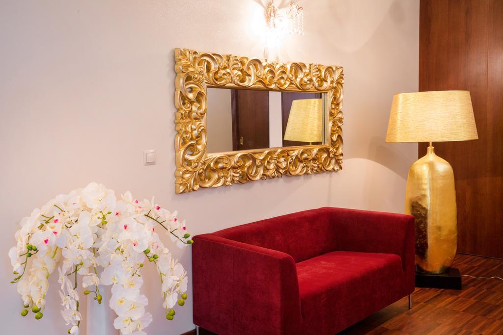 Grein Hotel Rzeszów Esterno foto